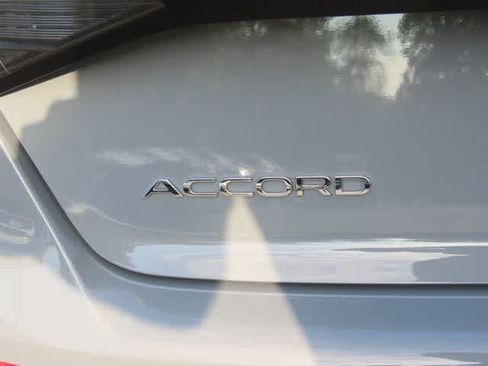 Used 2023 Honda Accord Sport image 7