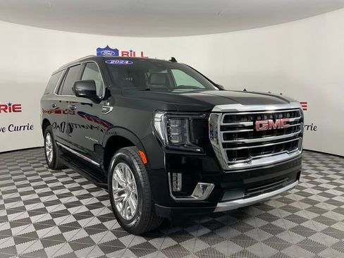 Used 2024 GMC Yukon SLT image 1