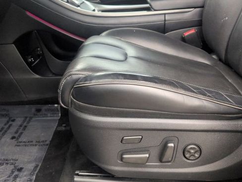 Used 2020 Hyundai Palisade Limited image 12