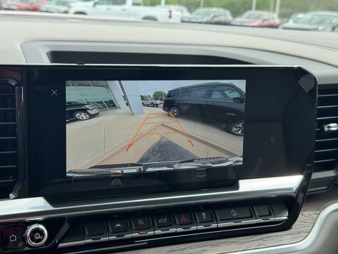 New 2026 GMC Sierra 1500 SLT image 20