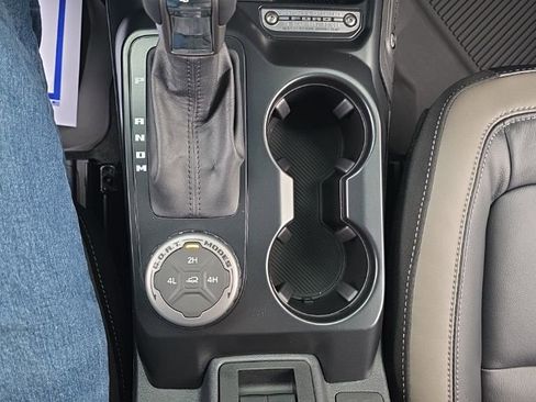New 2025 Ford Bronco Outer Banks image 22