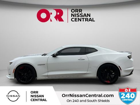 Used 2021 Chevrolet Camaro LT w/ Redline Edition RWD image 8