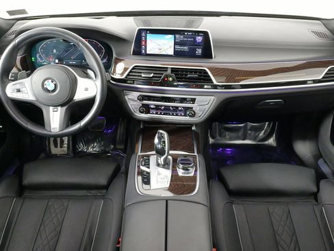 Used 2022 BMW 750i xDrive 750i xDrive w/ Executive Package image 45