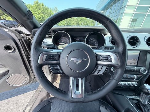 Used 2017 Ford Mustang Premium RWD image 18