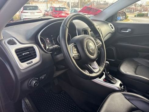 Used 2018 Jeep Compass Latitude w/ Popular Equipment Group image 14