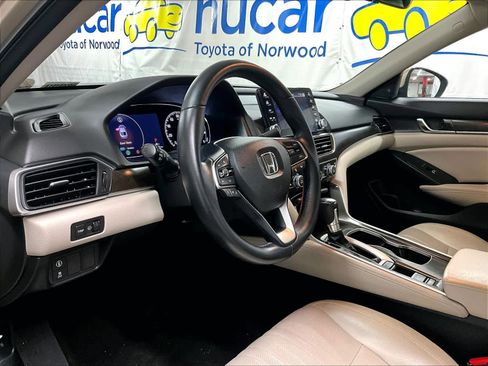 Used 2018 Honda Accord EX-L image 8