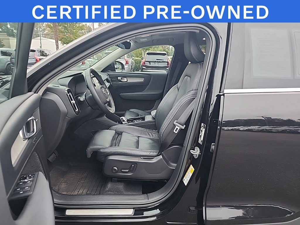 Used 2023 Volvo XC40 B5 Ultimate w/ Protection Package Premier AWD/4WD image 8