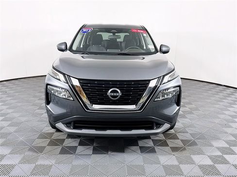 Certified 2023 Nissan Rogue SV image 2