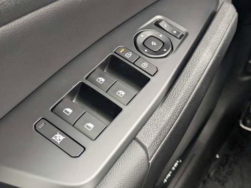New 2026 Kia Sportage SX AWD/4WD image 22