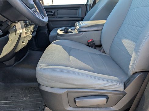 Used 2018 RAM 1500 Express w/ Express Value Package image 6