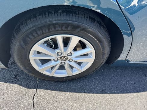 New 2025 Toyota Camry LE w/ Convenience Package image 11