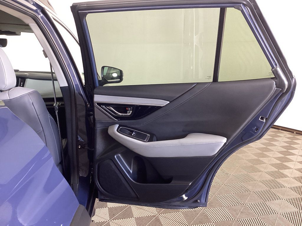Used 2024 Subaru Outback Limited AWD/4WD image 11