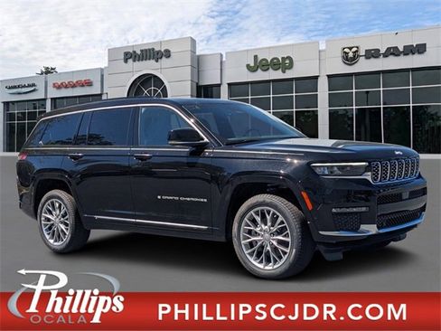 New 2025 Jeep Grand Cherokee L Summit w/ Luxury Tech Group V image 1