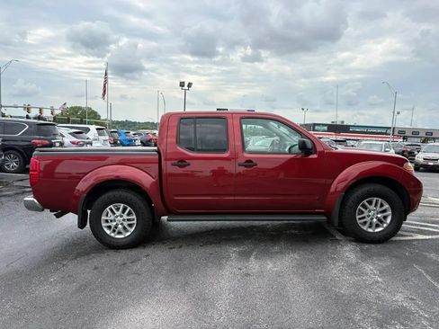 Used 2019 Nissan Frontier SV AWD/4WD image 6