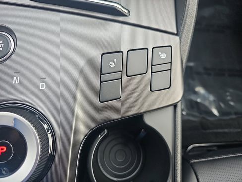 New 2026 Kia Sportage EX image 18