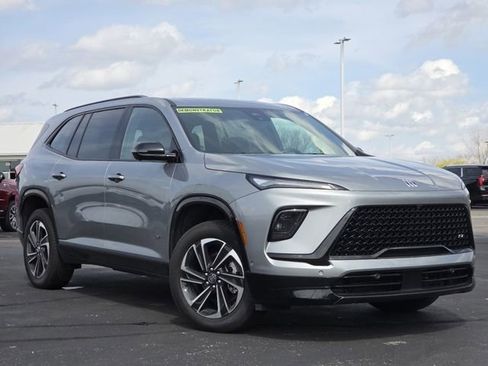 New 2026 Buick Enclave Sport Touring w/ Super Cruise Package image 2