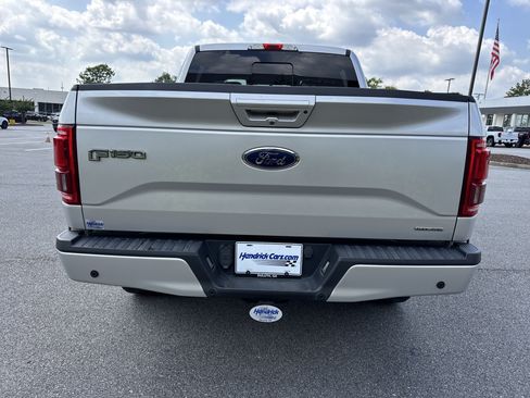 Used 2015 Ford F150 Lariat AWD/4WD image 9