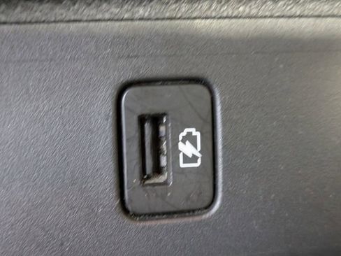 Used 2025 Nissan Sentra SR w/ Midnight Edition image 13