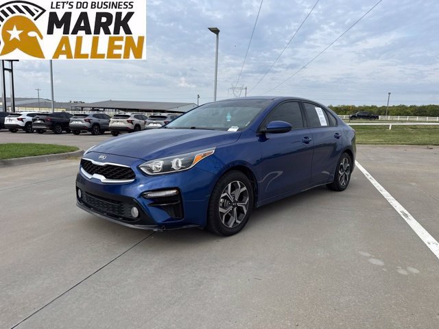 Used 2020 Kia Forte LXS FWD image 2