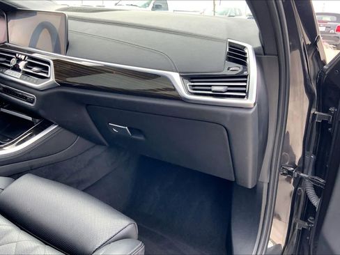 Used 2023 BMW X5 sDrive40i w/ Premium Package image 19