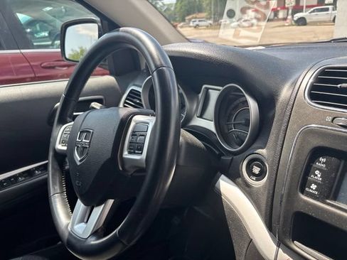 Used 2018 Dodge Journey SE FWD image 12