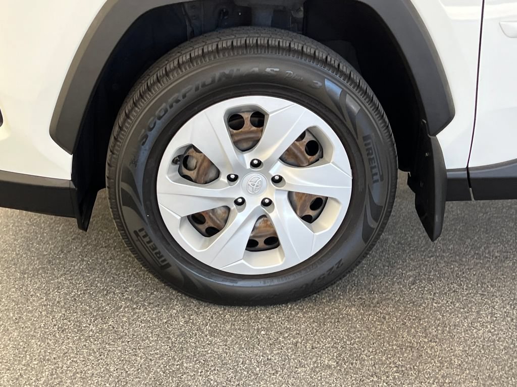 Used 2019 Toyota RAV4 LE w/ Carpet Mat Package FWD image 27