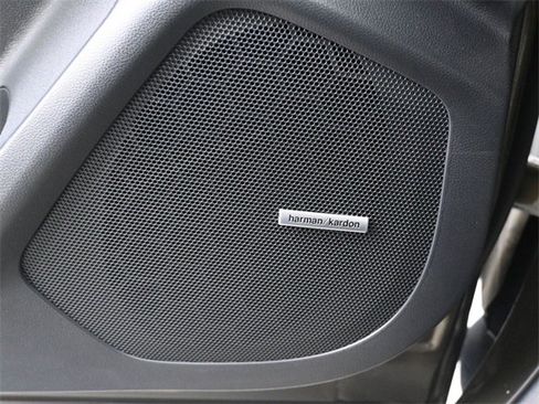 New 2025 Subaru Ascent Touring image 16