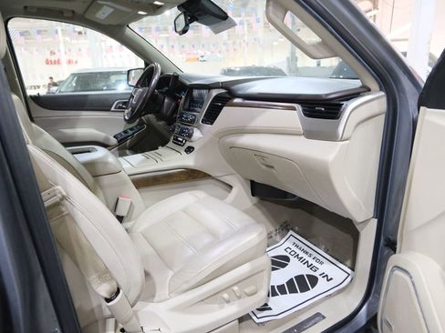Used 2019 GMC Yukon XL Denali w/ Denali Ultimate Package image 34