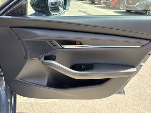 Used 2025 MAZDA MAZDA3 Carbon image 43