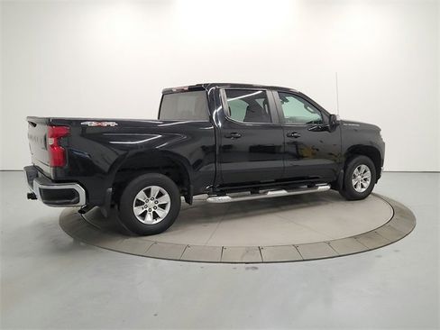 Used 2022 Chevrolet Silverado 1500 LT image 7