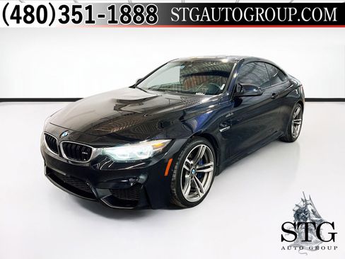 Used 2018 BMW M4 Coupe RWD image 1