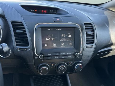 Used 2018 Kia Forte S w/ S Technology Plus Package image 16