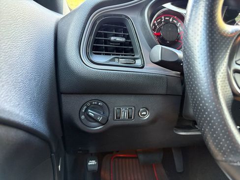 Used 2023 Dodge Challenger R/T Scat Pack image 4