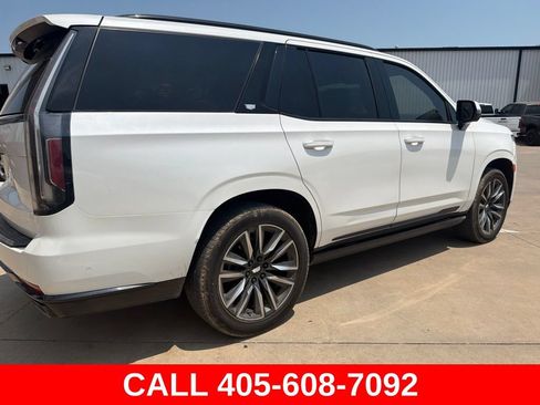Used 2021 Cadillac Escalade Sport w/ Driver Assist Tech Package AWD/4WD image 3