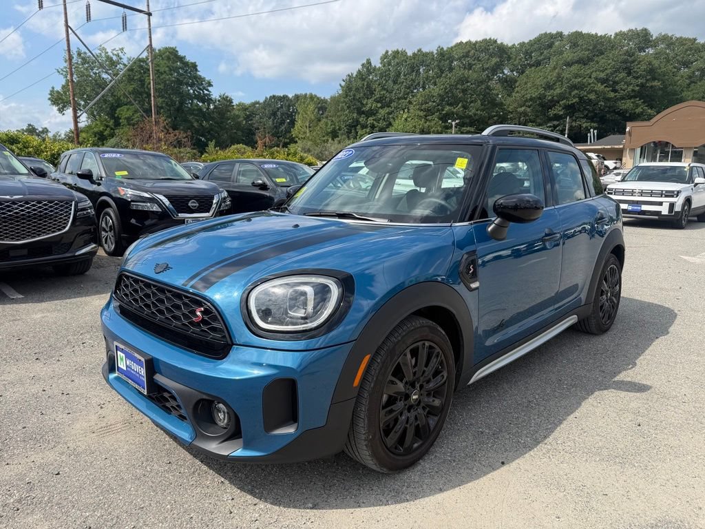Used 2024 MINI Cooper Countryman S w/ Premium Package AWD/4WD image 2