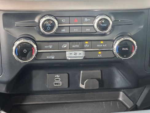 Used 2025 Ford F150 XLT w/ Equipment Group 301A Standard RWD image 23