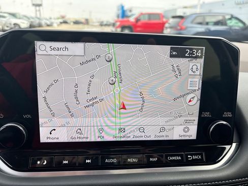 Used 2023 Nissan Rogue SL w/ SL Premium Package image 21