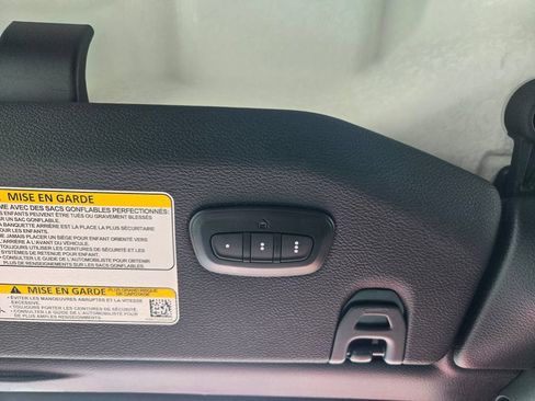 Used 2024 Jeep Wrangler Unlimited AWD/4WD image 19