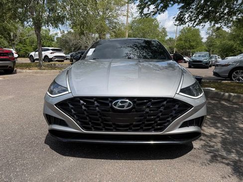 Used 2022 Hyundai Sonata SEL Plus FWD image 2