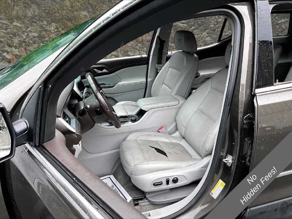 Used 2019 GMC Acadia SLT FWD image 21