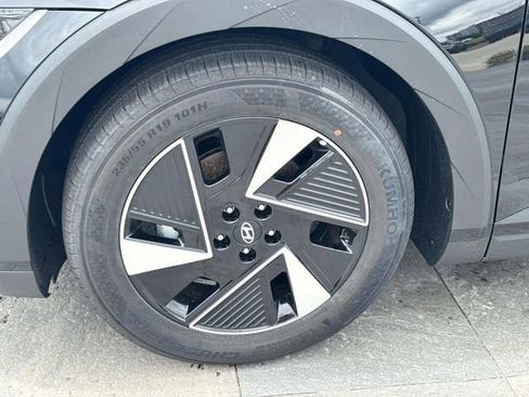 New 2026 Hyundai Ioniq 5 SEL RWD image 6