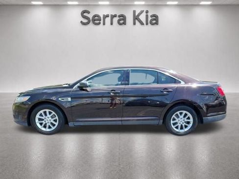 Used 2014 Ford Taurus SE FWD image 2