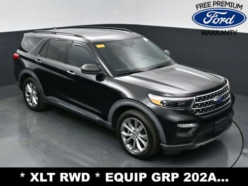 Used 2020 Ford Explorer XLT w/ Equipment Group 202A image 29