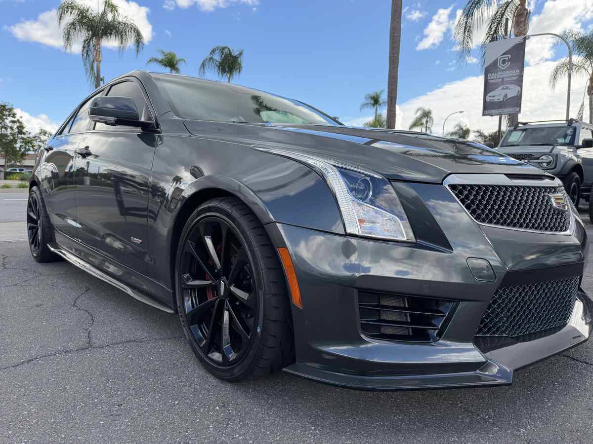 Used 2016 Cadillac ATS V w/ Luxury Package RWD image 10