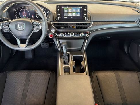 Used 2020 Honda Accord EX image 12