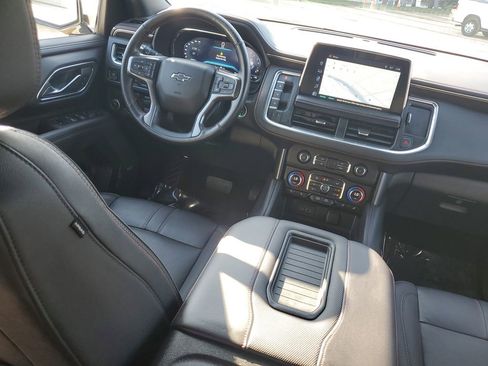 Used 2022 Chevrolet Tahoe RST w/ Sport Performance Package image 11