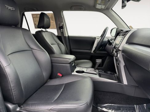 Used 2023 Toyota 4Runner TRD Sport image 15