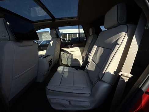 New 2026 GMC Yukon Denali image 25