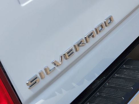 Used 2020 Chevrolet Silverado 2500 LTZ image 20