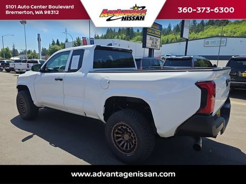 Used 2024 Toyota Tacoma SR RWD image 3